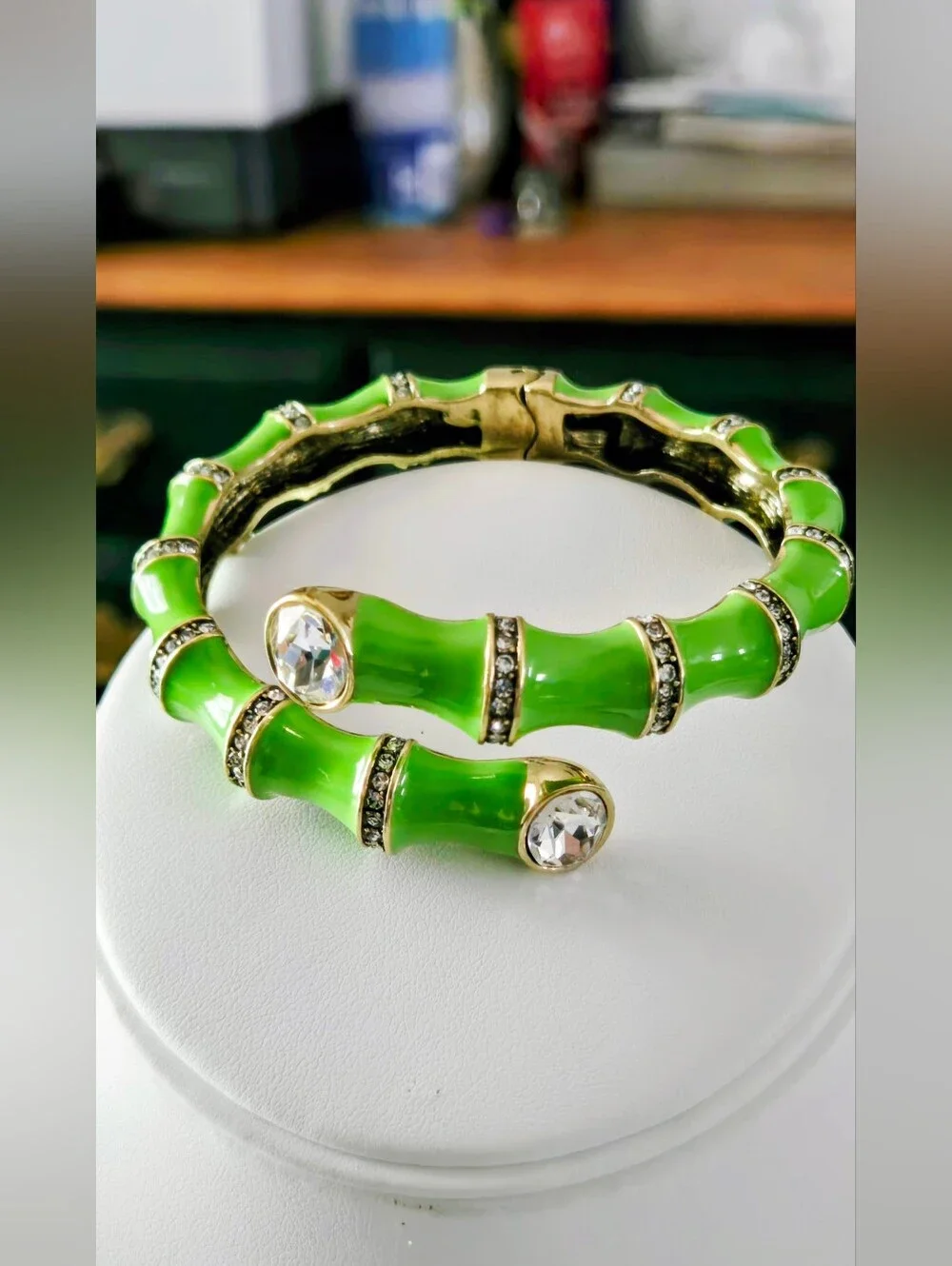 Heidi Daus vivid neon